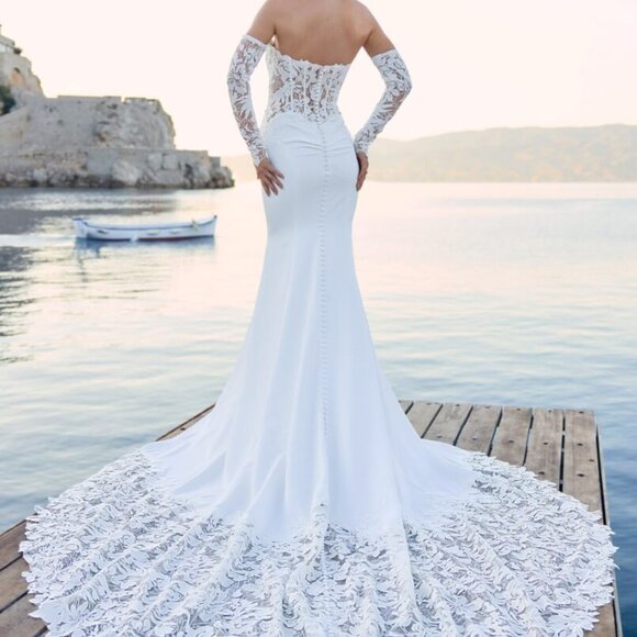 SOPHIA TOLLI MERMAID BRIDAL GOWN (Crepe Wedding Dress with Gauntlet Sleeves) - Picture 2 of 3